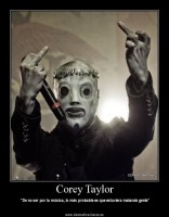 /album/fotogaleria/coreytaylor-jpg1/